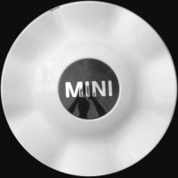 Genuine MINI R104 white centre caps