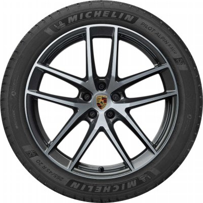 Porsche Wheel 95B044650D - 95B601025EJQU0 and 95B601025EKQU0