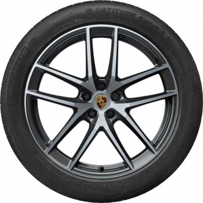 Porsche Wheel 95B044668D - 95B601025EJQU0 and 95B601025EKQU0
